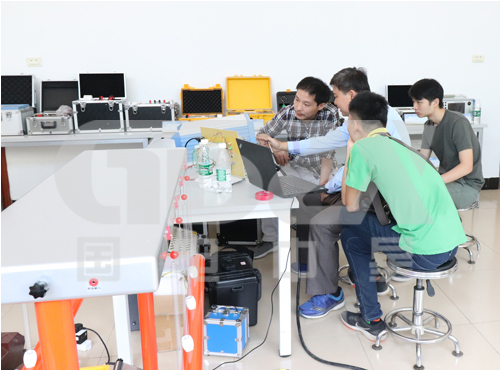 高壓試驗培訓(xùn)-1.jpg 高壓試驗培訓(xùn)-1.jpg